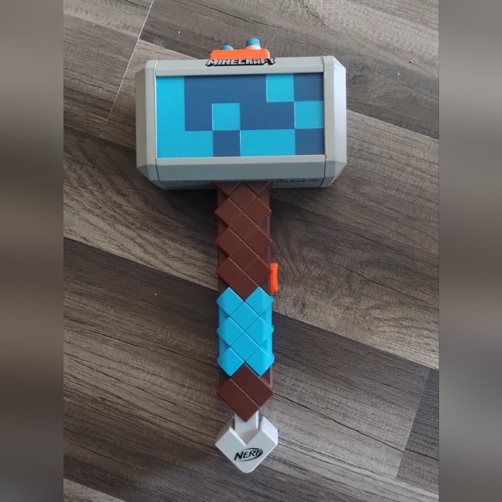 Nerf Minecraft Hammer